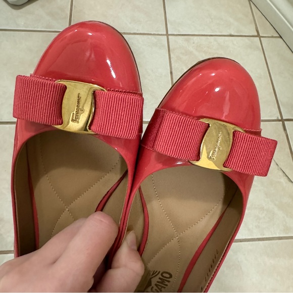 Ferragamo shoes - Picture 6 of 13